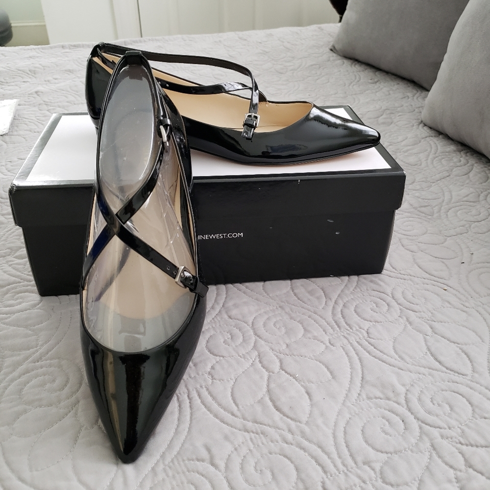 Ninewest patent leather flats